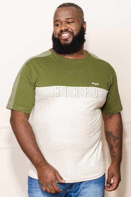 Camiseta Masculina com Recortes
