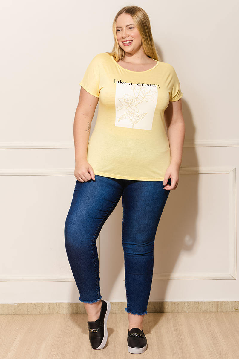 Camiseta-Plus-Size-Feminina-Like-a-Dream---Amarelo