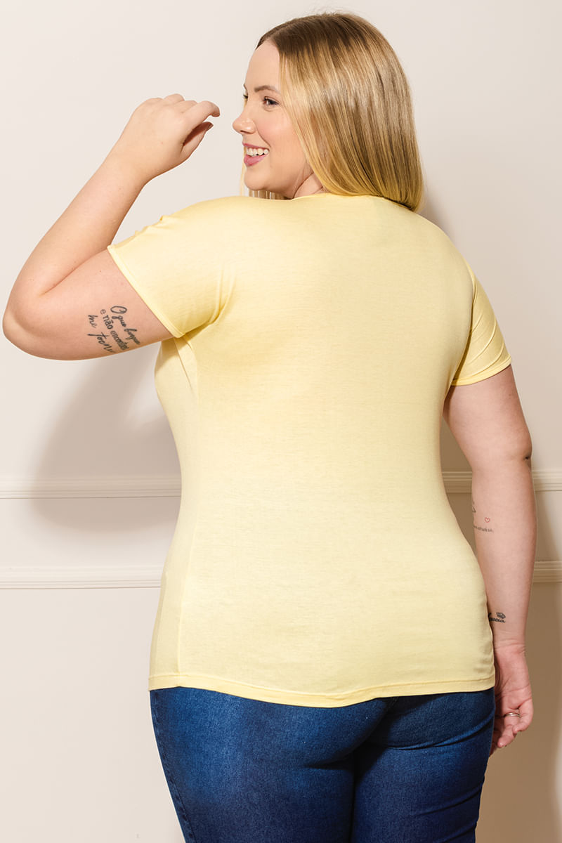 Camiseta-Plus-Size-Feminina-Like-a-Dream---Amarelo