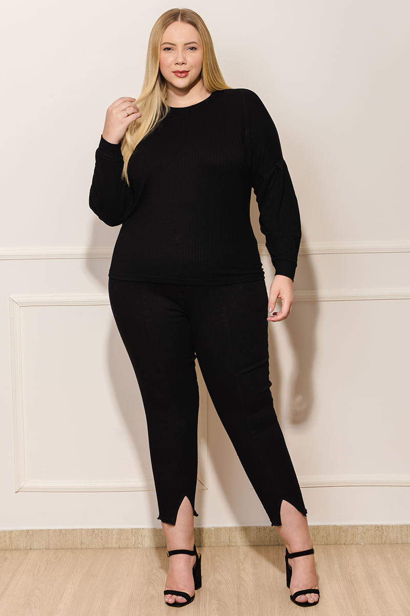 Calca-Feminina-Plus-Size-Cropped-Sarja---Preto