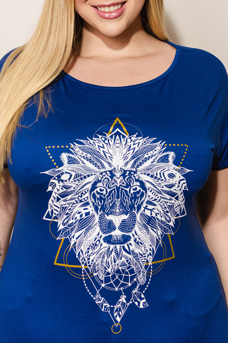 Camiseta-Feminina-Plus-Size-Leao---Azul