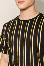 Camiseta-Masculina-Listras-