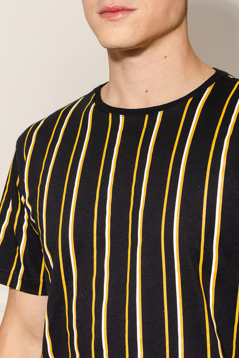 Camiseta-Masculina-Listras-