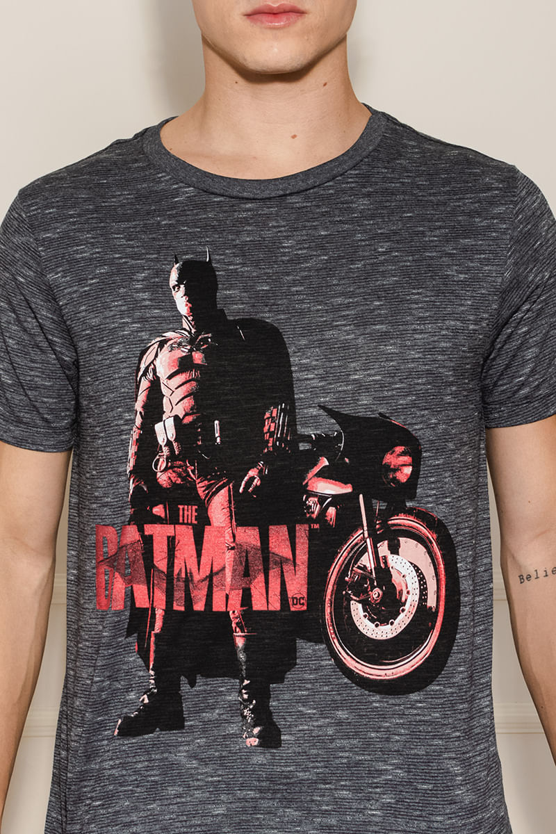 Camiseta-Masculina-Batman-Moto