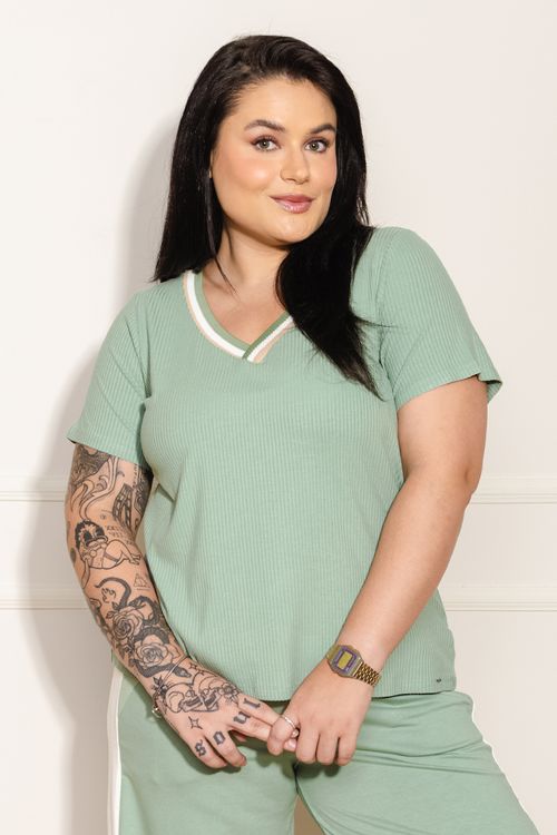 Blusa Feminina Plus Size Malha Lunender