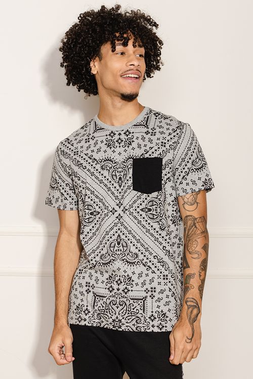 Camiseta Masculina Bandana