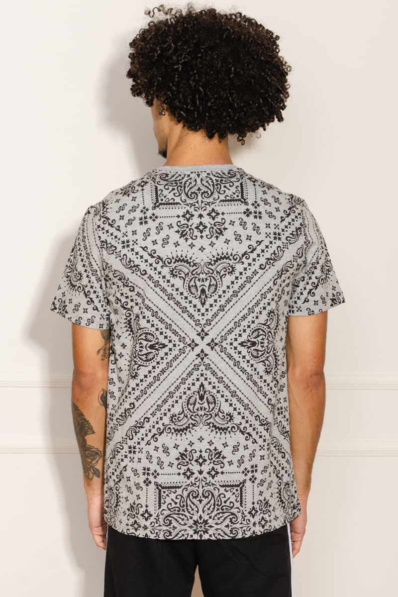 Camiseta-Masculina-Bandana