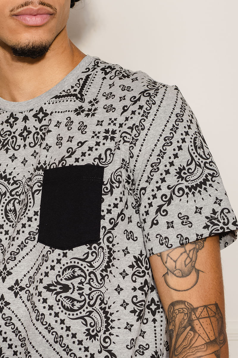 Camiseta-Masculina-Bandana