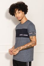 Camiseta-Masculina-Living-As-A-Legend