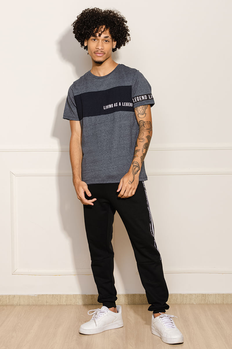 Camiseta-Masculina-Living-As-A-Legend