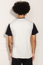 Camiseta-Masculina-Recorte-com-Plaquinha