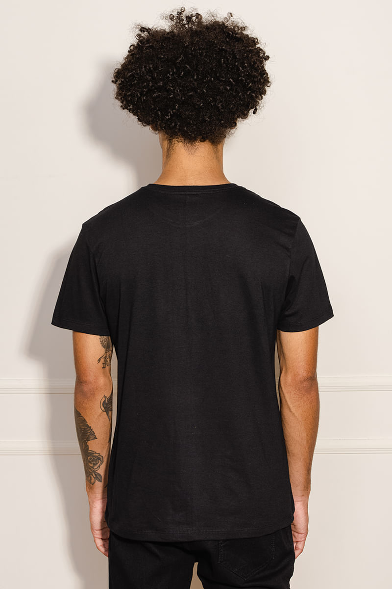 Camiseta-Masculina-Looney-Tunes-x-Matrix---Preto