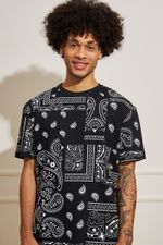 Camiseta-Masculina-Oversized-Paisley