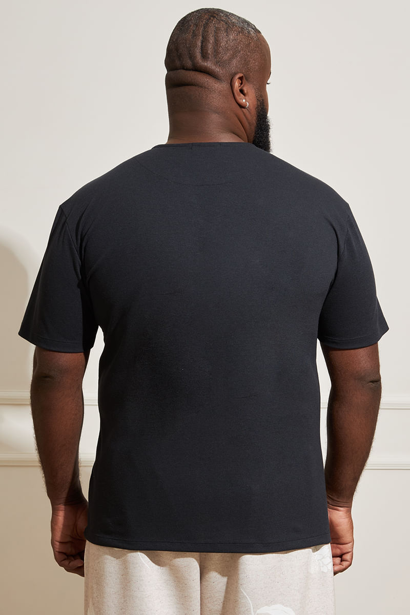 Bata-Plus-Size-Masculina-Botone