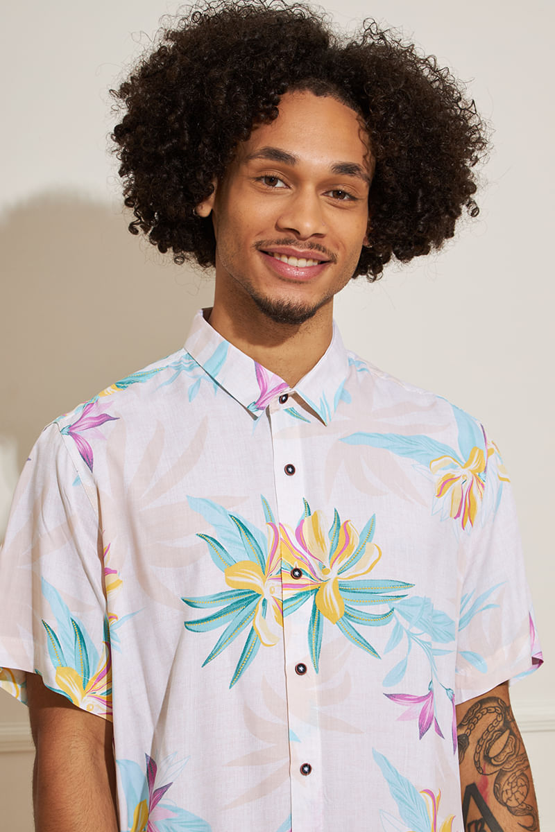 Camisa-Masculina-Folhagens-Coloridas