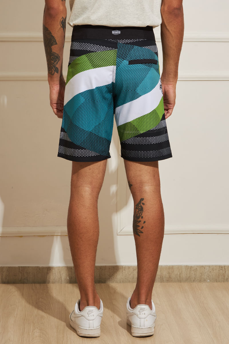 Bermuda-Masculina-Tactel-Recortes