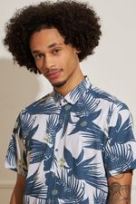 Camisa-Masculina-Folhagens