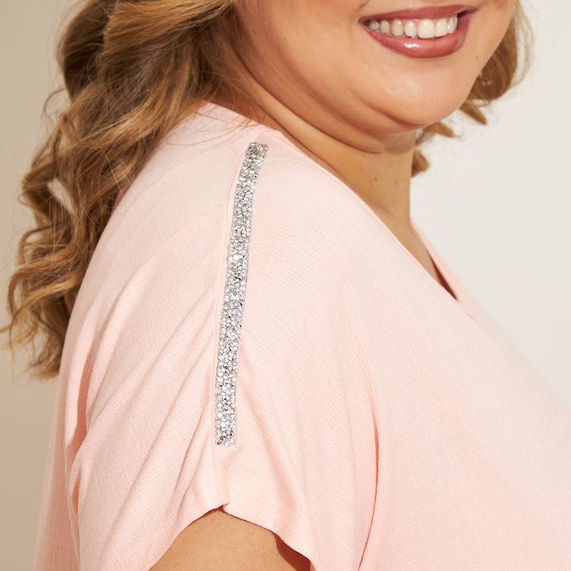 Blusa-Feminina-Plus-Size-Ombro-Pedraria-Rosa