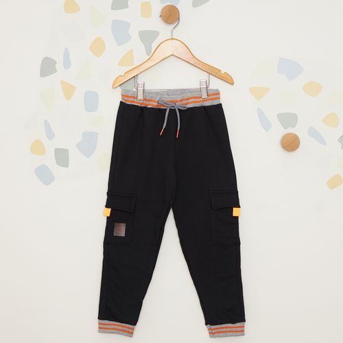 Calça Moletom Infantil com Bolsos Laterais com Cordão de Ajuste