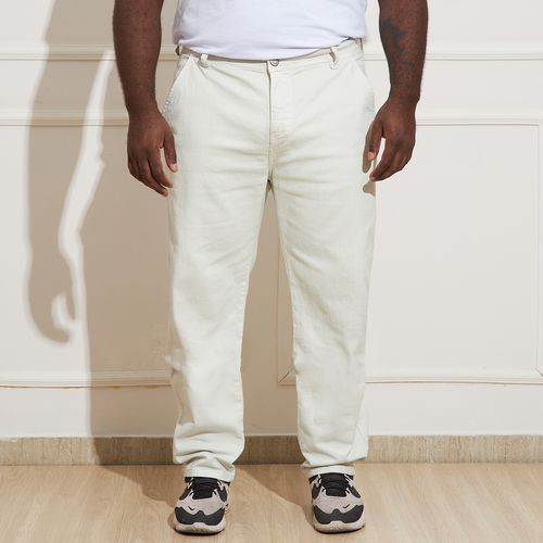 Calça de Sarja Masculina Plus Size Bolso Faca Bege
