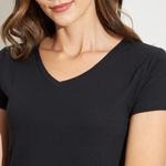Camiseta-Feminina-Basica-com-Decote-V-–-Preta