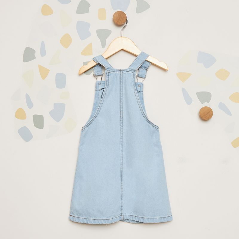 Salopete-Infantil-Jeans-Bordados-Cerejas