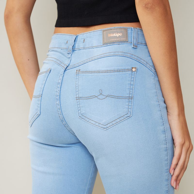 Biotipo-Calca-Jeans-Claro-Skinny-Feminina