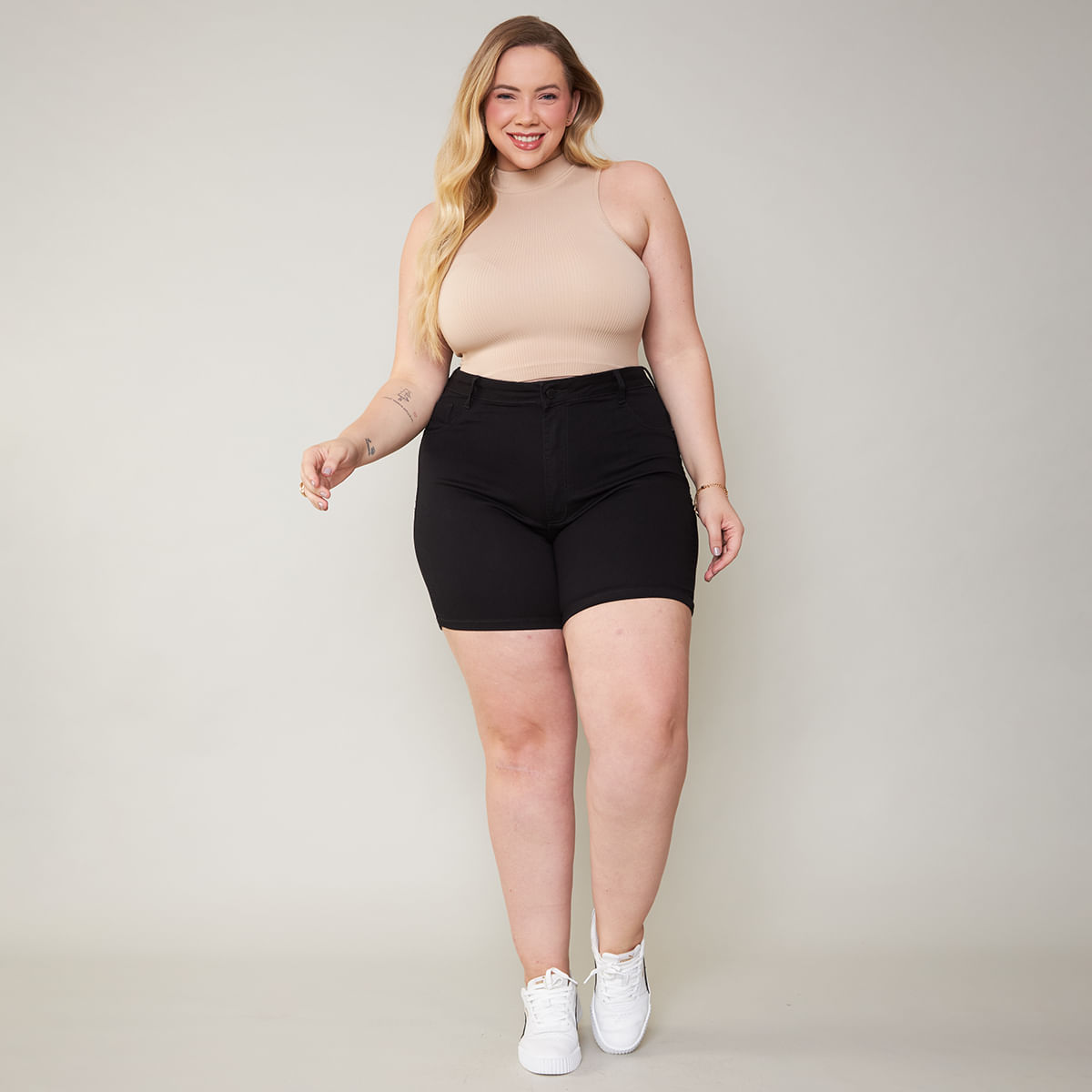 maripooh　1001 Murano Bermuda Jeans Feminina Plus Size Preta