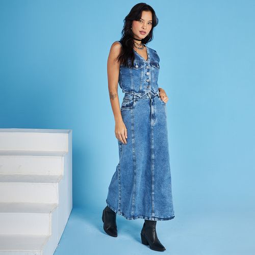 Saia Longa Jeans Evasê com Recortes