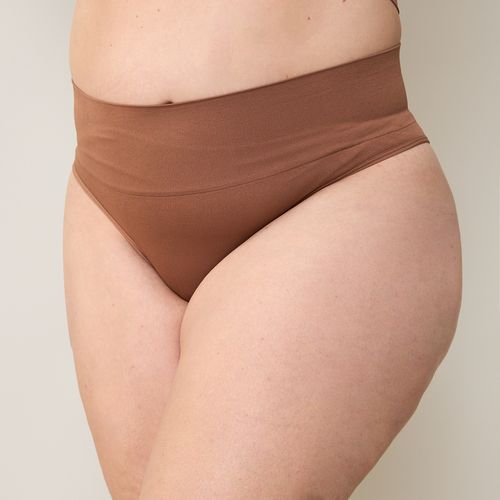 Calcinha Tanga Cós Alto sem Costura Plus Size Bege Zee Rucci
